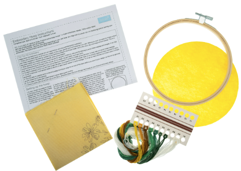 Embroidery Hoop Kit: Daisies