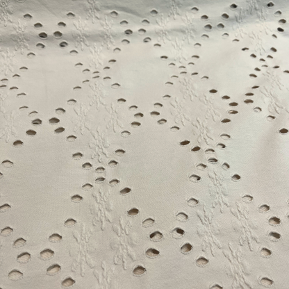 Stretch Broderie