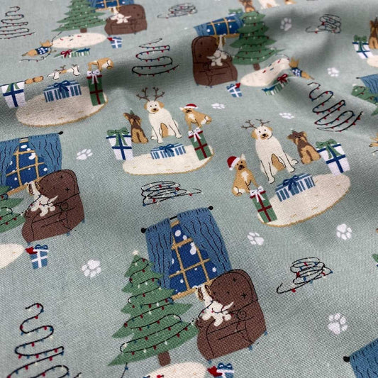 'Decorating the Tree' Christmas Cotton