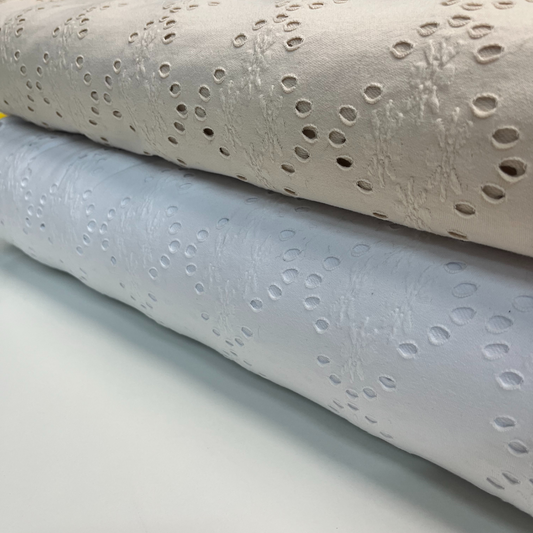 Stretch Broderie