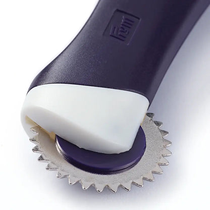 Toothed Tracing Wheel | Prym